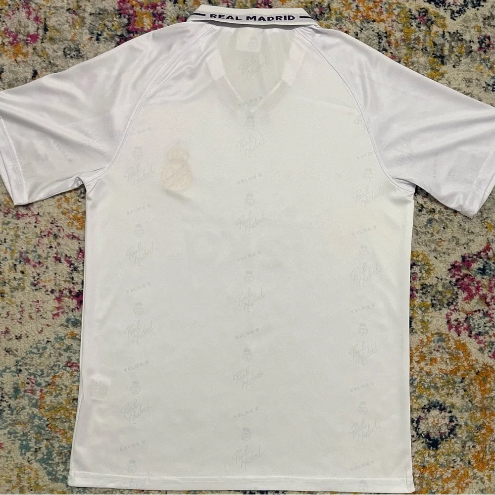 Retro Real Madrid Kelme 1994-96 Home Kit - Picture 3 of 4